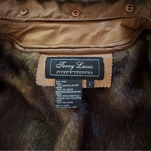 Terry Lewis Women’s Size Large Leather Coat. Orange Tan. Button Up Faux Fur Trim - Picture 6 of 7